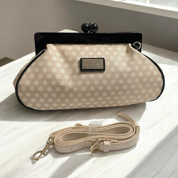 Carolyn Tucker Guinness Pink with Cream polka dot magnetic kisslock clutch bag - Picture 1 of 13